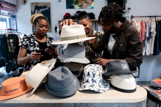 Quelle casquette choisir homme : guide complet pour trouver le modèle parfait en 2025