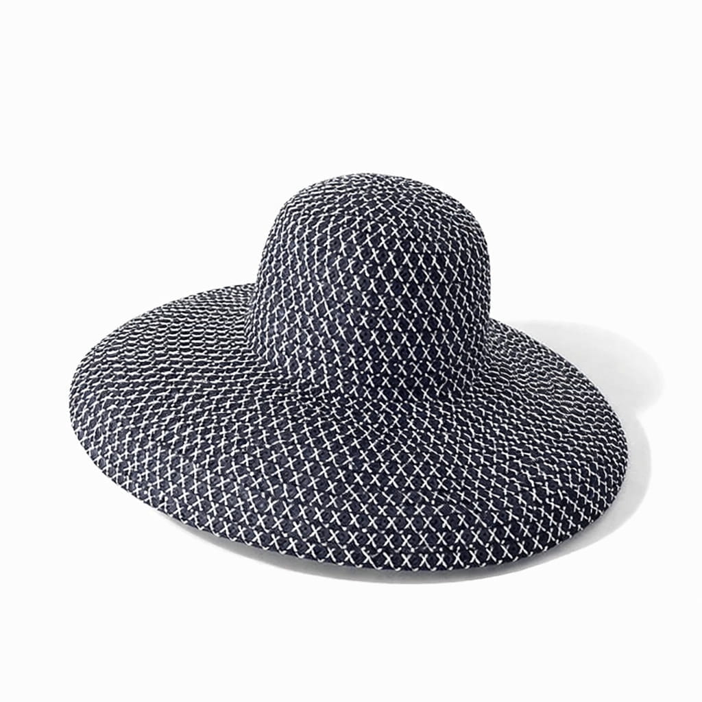 Chapeau de Paille Large – Motif Tressé Original