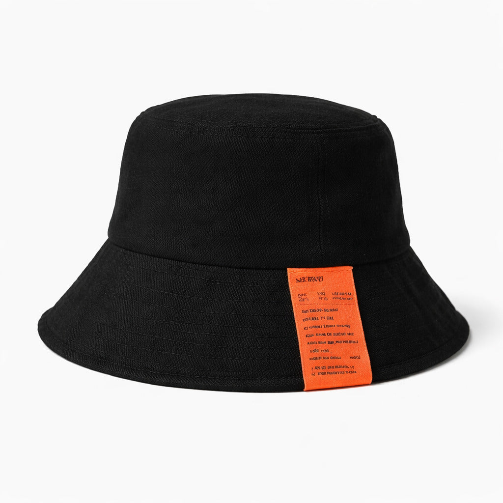 Bob Uni Streetwear – Minimalisme Avec Détail Contrasté