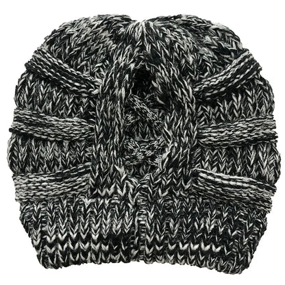 Bonnet Femme Hiver avec Ouverture pour Queue de Cheval - Pony