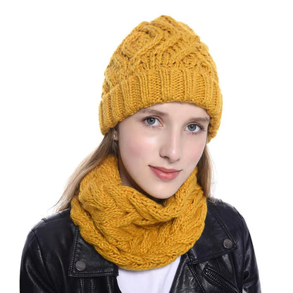 Bonnet Femme en tricot torsadé - GoldenCharm