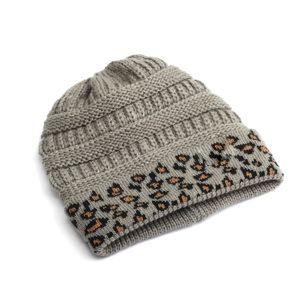 Bonnet Femme Hiver avec Revers Léopard – FelineFold