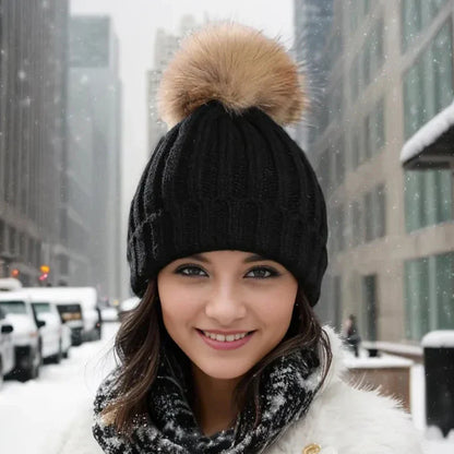 Bonnet Femme en Maille Classique avec Pompon - Glacie