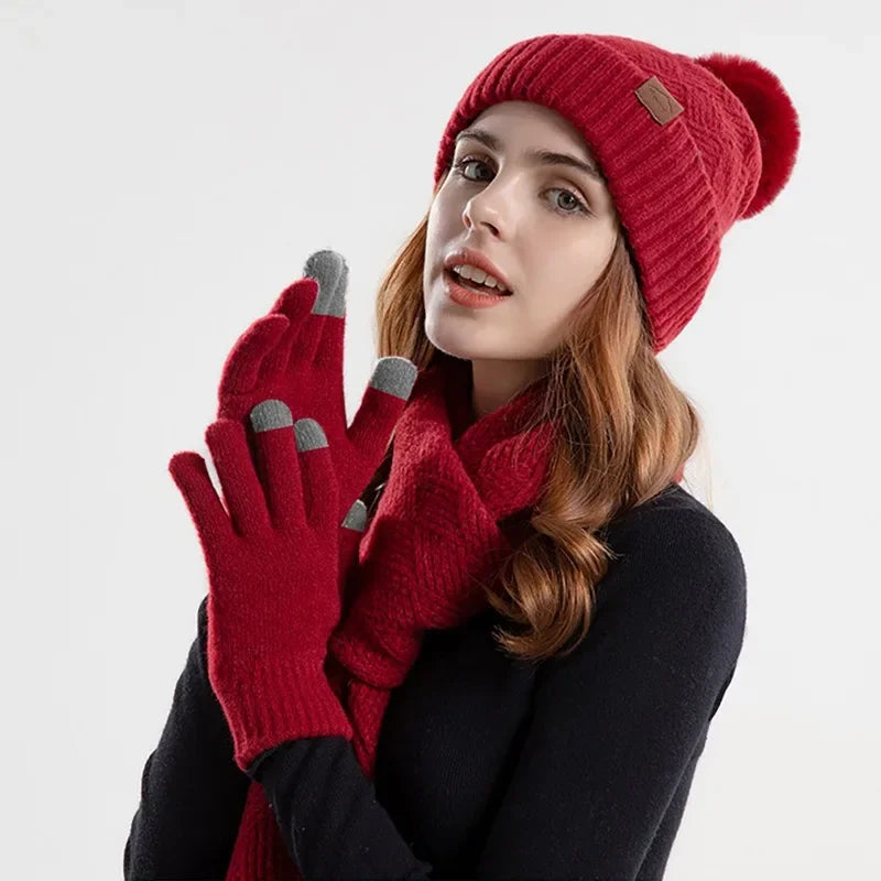 Ensemble Femme Bonnet, Écharpe et Gants en tricot